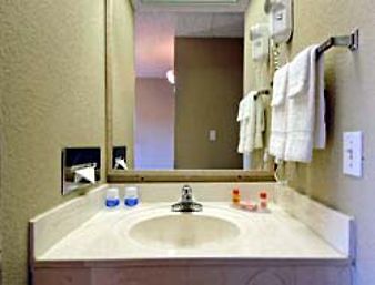 Howard Johnson Inn Pensacola Fl Exterior foto
